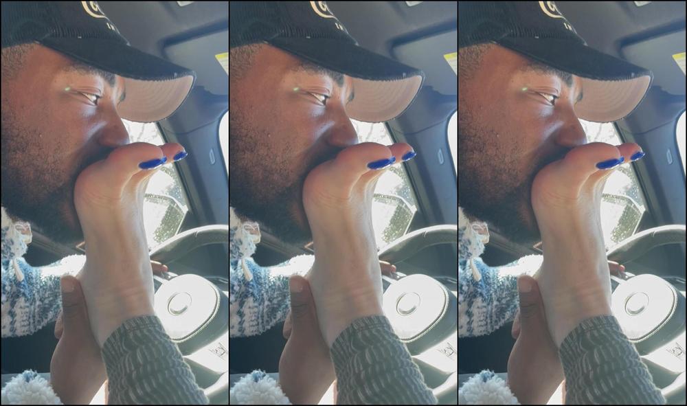 Goddessfendi 3183285165 01 31 2024 He S Very Skilled At Worshipping My Feet While He Drives Passenger Princess Treatment Could You Do