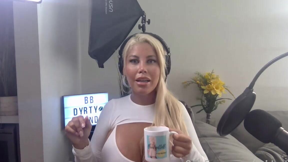 Bridgetteb Stream Started At Pm Welcome To A Special Live Podcast Episode On My Of