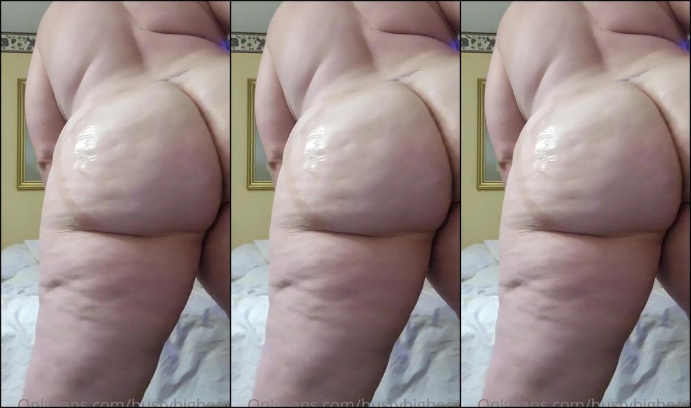 Bustybigbooty 2245621486 10 13 2021 You Like My Big Booty Covered In Baby Oil Shaking For You