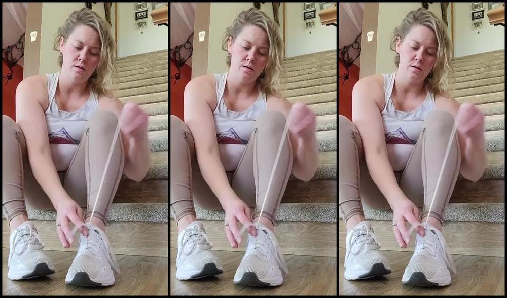 Mplfeet Vip Nicknamed Mplfeet Vip Onlyfans Happy Hump Day