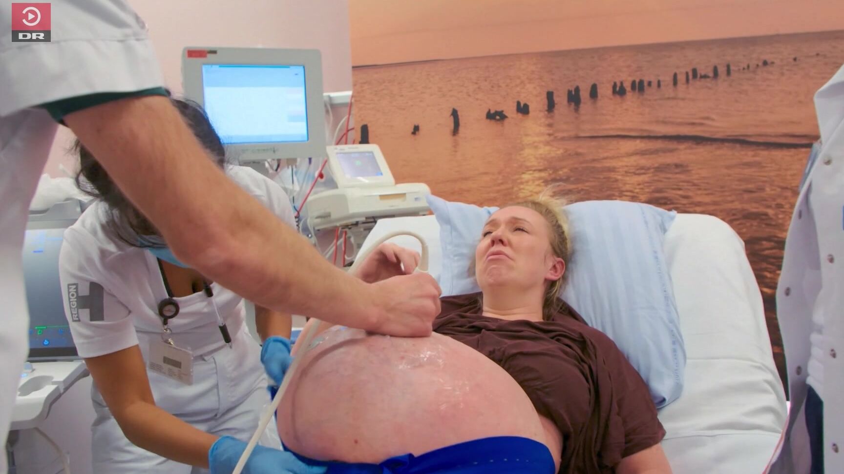 non nude, solo, pregnant Michella Meier-Morsi aka Filippaophelia - NN Unreal MegaMonsterBump Triplet Torpedo Belly 2 SiteRip