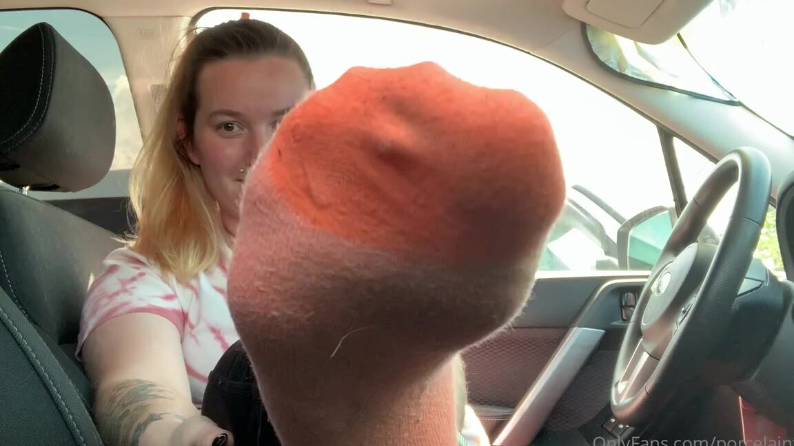 Porcelain Goddess Aka Porcelainfeets Onlyfans One Lucky Pup Will Get These Socks After The Next 4 Days Of Wear You Should All Envy Him