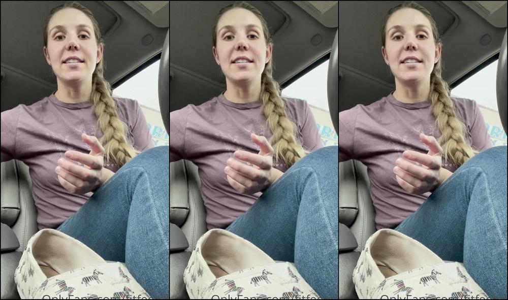 Fityoginina Absolutely Dead Tired Tonight You Guys I M Currently Typing This Out While I Wait F