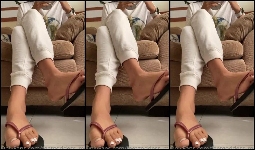 Goddess Mel Nicknamed Feetgoddess Mel Onlyfans Sipping On My Cup Of Coffe While I Dangle My Flip Flops In My White Pedi Hope You Like This Let