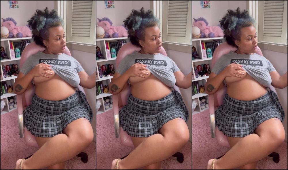 Annacutiepiie 3209108511 02 25 2024 Have You Ever Read A Book That Made You Horny Voc J Leu Um Livro