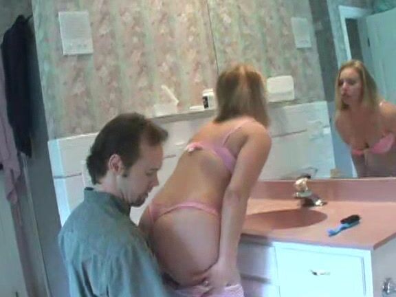 Bratprincess Nicolene Gets Her Ass Licked While Getting Ready For A Date