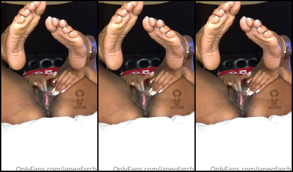 Janeofarchs Onlyfans Wanna Play Make Sure You Tip