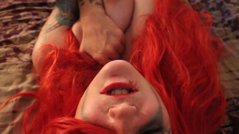 Espi Kvlt Up Close And Personal Poison Ivy