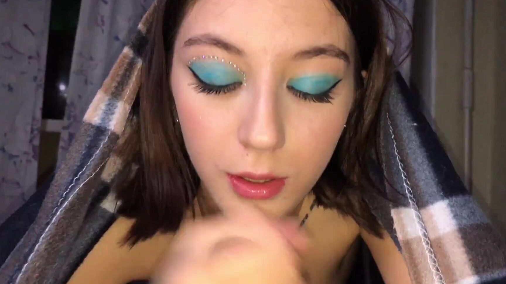 Sugary Kitty Close Up POV Blowjob & Cum in mouth & Sugary Kitty Sucks dick under the covers Pornhub