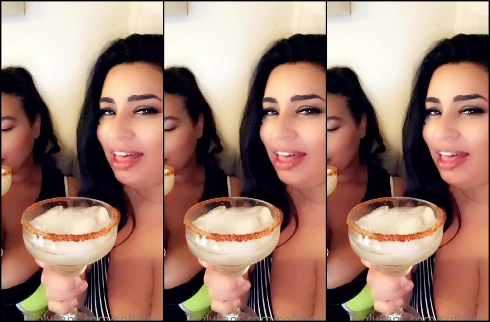 Sofiarose 674360674 08 09 2020 Hanging Out With Buttercream19 Last Night Should We Do A Live Show Together Again Soon All