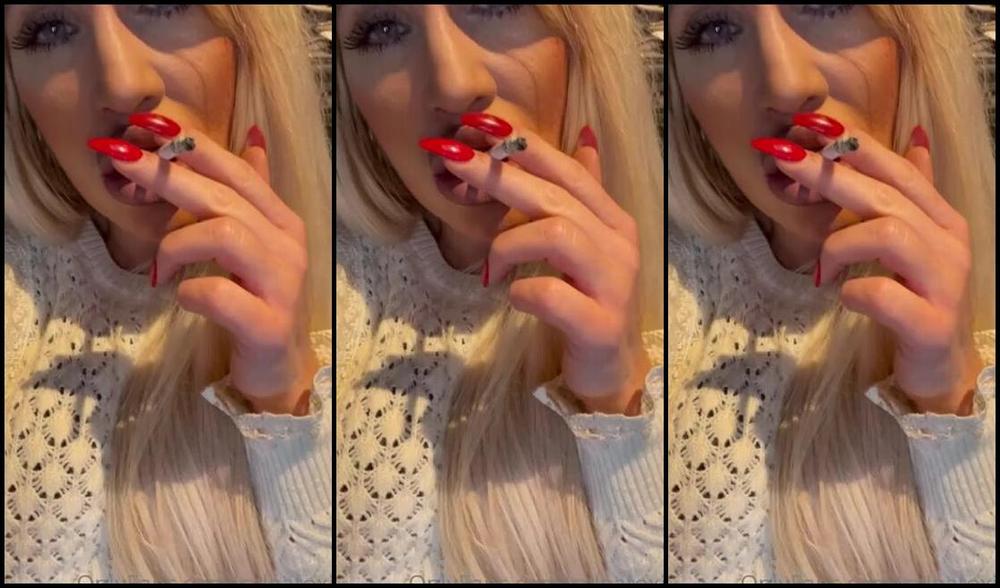 Calea Toxic Nicknamed Caleatoxic Onlyfans Chill With Me