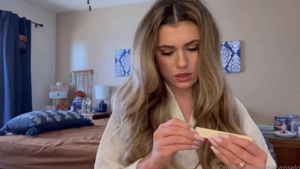 Mary Rose Love Nicknamed Maryroselove69 Onlyfans Here Is A Youtube Style Video I Filmed This A Few Days Ago Lol I M Feeling