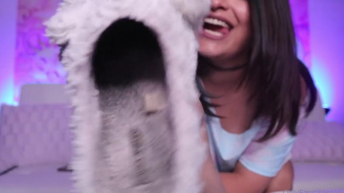 Milaap Onlyfans High Off My Scent Full Clip My Gorgeous Feet Have Been Marinating In My Slippers For