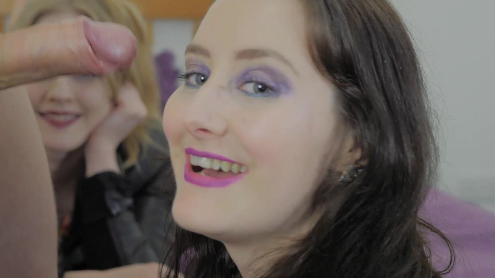 Blow Jobs,Boy Girl Girl,Cumshots,Masturbation,Threesome lumeproductions suck it and see museflash ep11 ManyVids