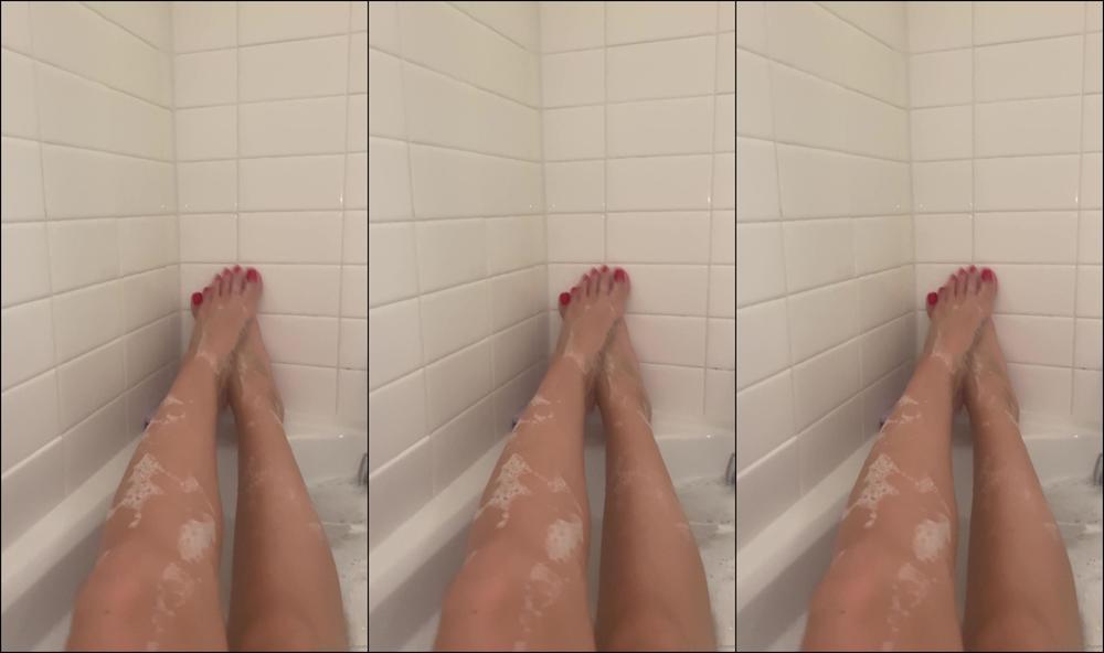 Feetbysvett Come Be A Good Boy And Lick All This Soap Off My Fucking Feet I Like Having My Feet Cares