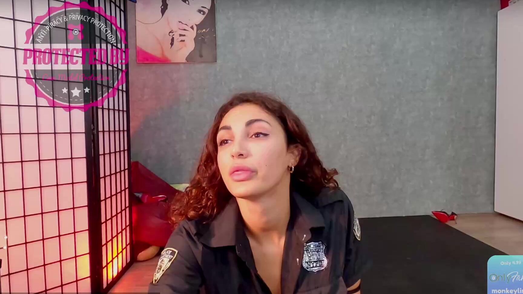 Monkeylina 2022 02 11 08 31