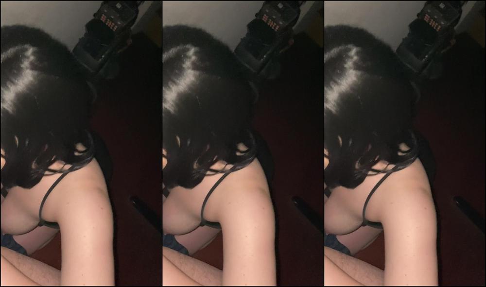 Amiliaonyx Sexy Bj With Guy At A Party