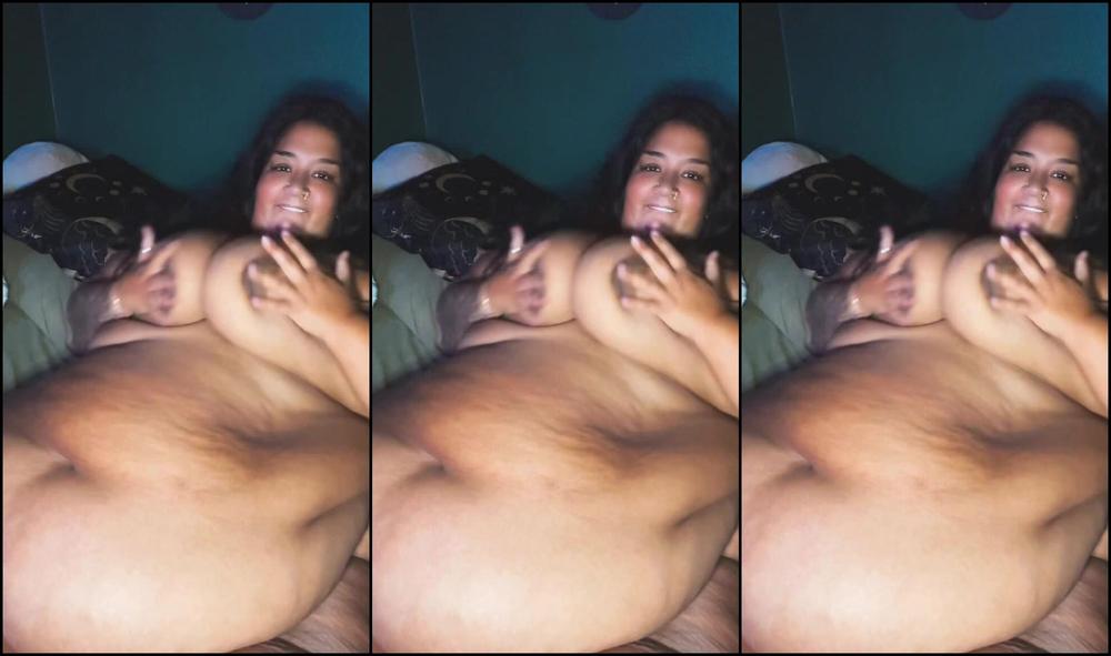 Gorda Bella 3368594102 06 20 2024 Squishy