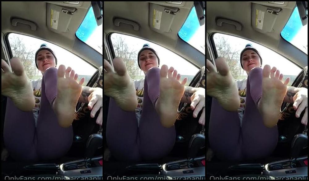 Missarcanaplus Nicknamed Missarcanaplus Onlyfans Mid Set Sock Removal Music Video Theres A Little Foot Worship Too So Watch It Or Something