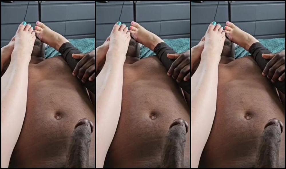 Toesbeforebros Onlyfans Imagine Being Buried Under 2 Pairs Of Feet And Getting Sensually Stroked Pure Heaven