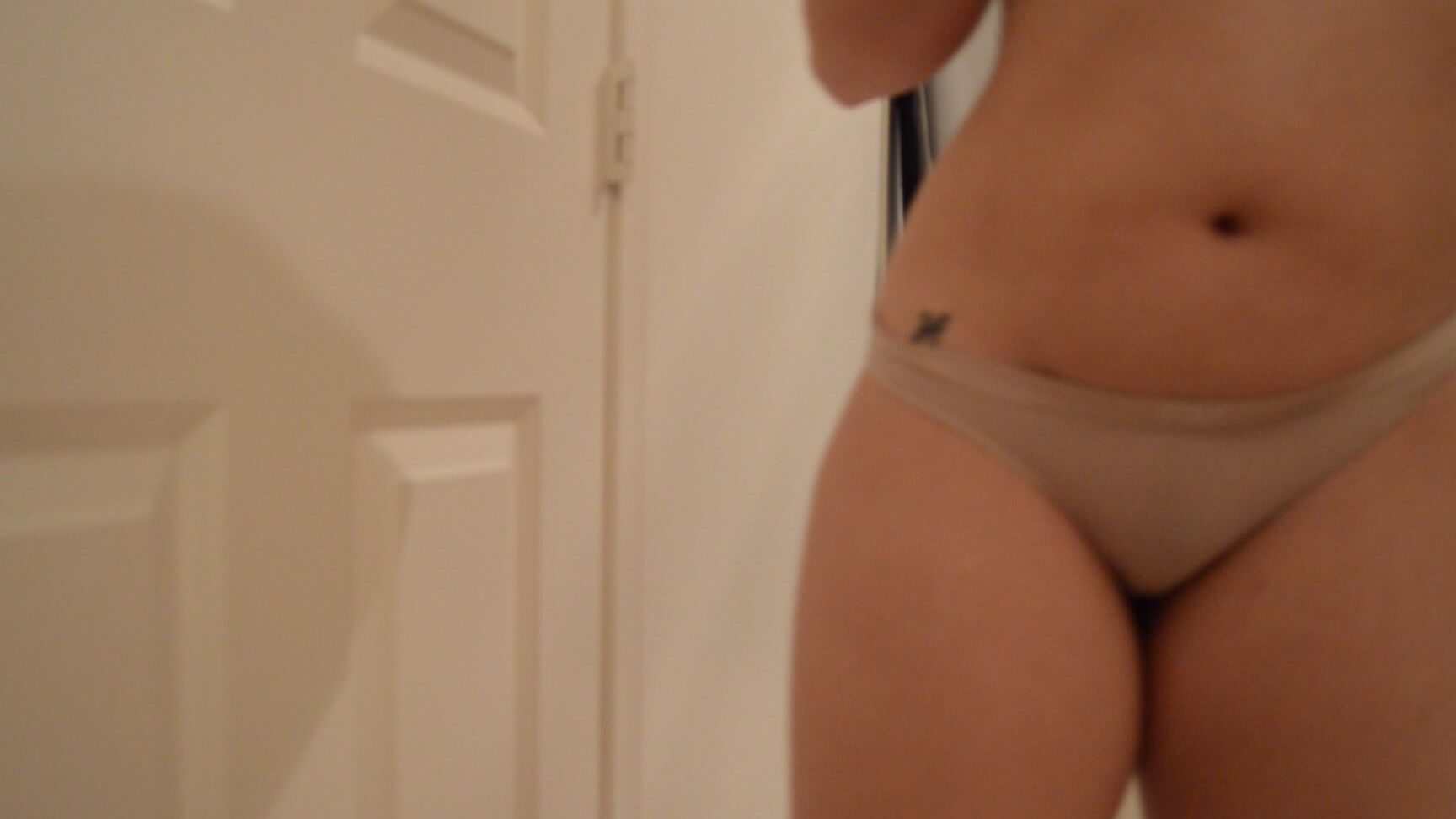 Anal, Ass, Toys, 18 & 19 Yrs Old tawney big anal plug for the first time ManyVids