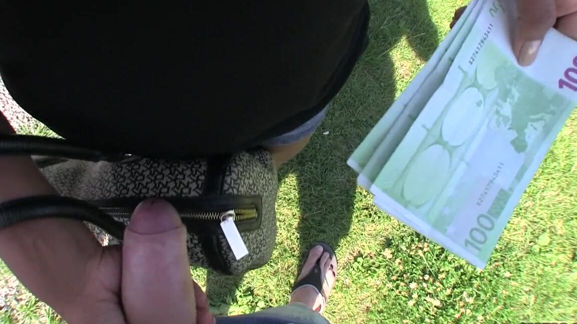 PublicPickUps - 2012 Isabella 720p Mix