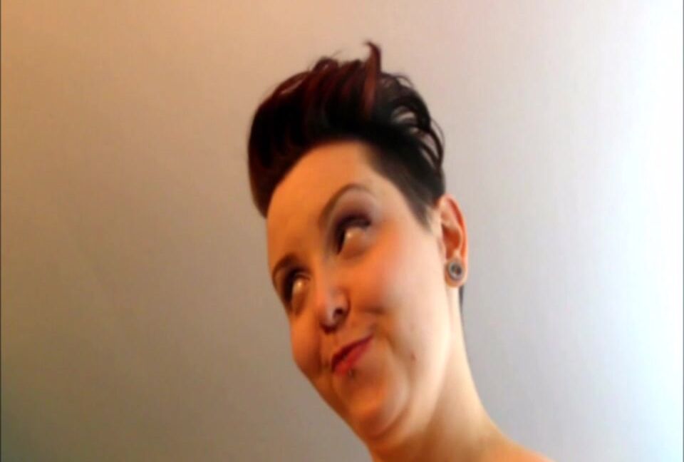 Lela Lapin Mask Tease