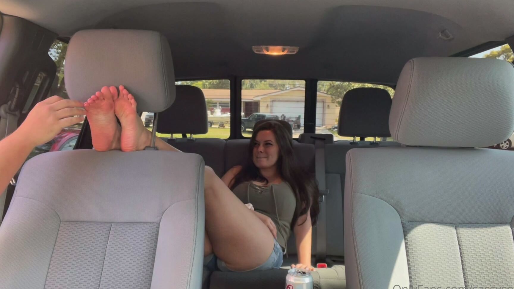 Sassysolesxo Apparently I M Pretty Ticklish