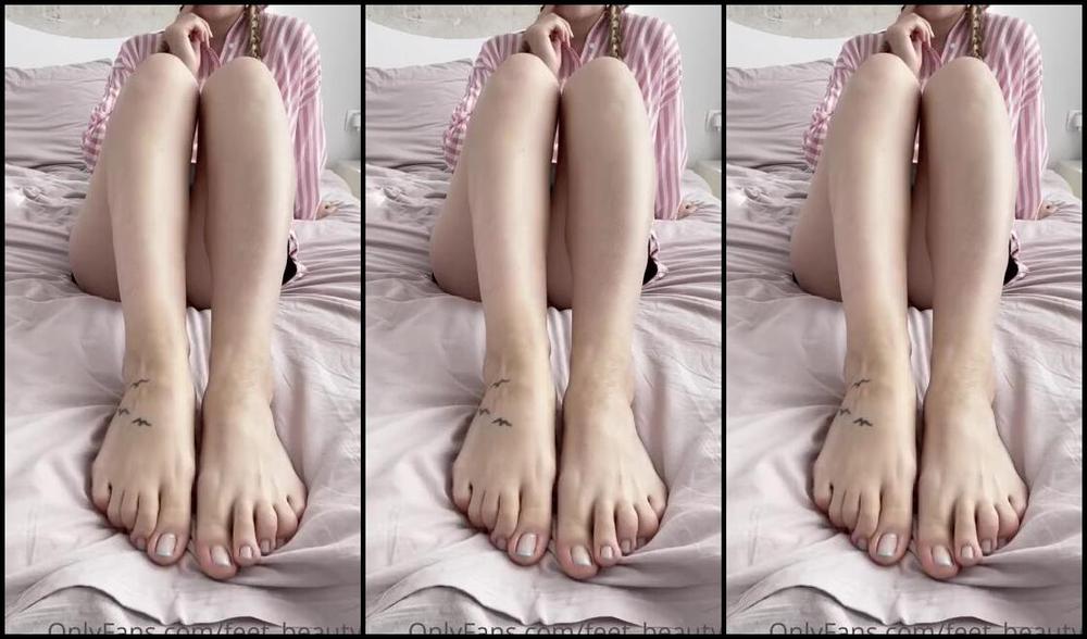 Feet Beautyx Nicknamed Feet Beautyx 04 23 2022 Onlyfans Video Upclose Feet Tease As You Kneel At The End Of My Bed