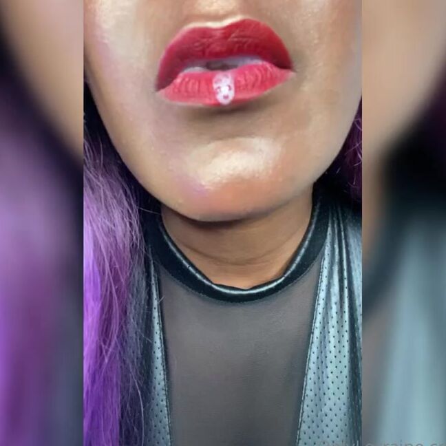 Mistress Lorraine Nicknamed Mslorraineldn 09 27 2020 Onlyfans Video Good Morning Are You Ready For Your Holy Communion Open Wide And Get Ready To Receive