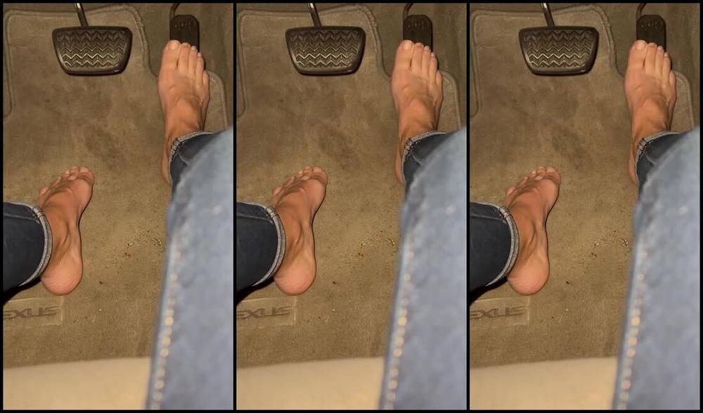 Soldmysolesforink Nicknamed Soldmysolesforink 11 03 2023 Onlyfans Video Fridays Are Always The Worst