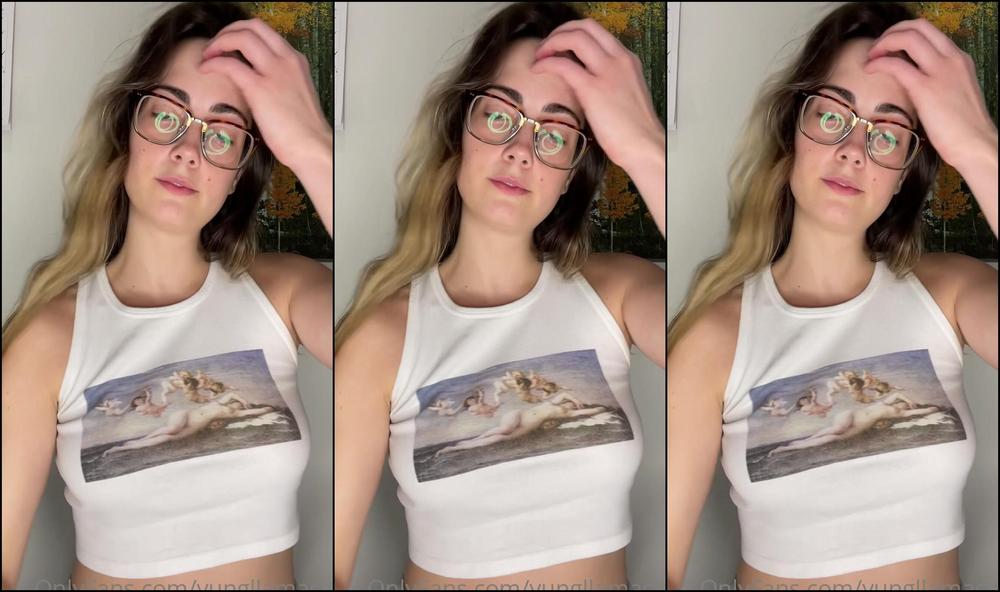 Lilyalcott 2280984035 11 22 2021 Who Wants To Suck On Them