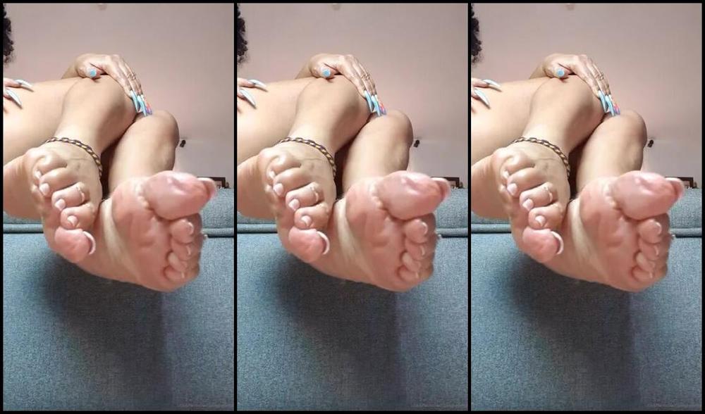 Meryann Aka Solesqueenrd Onlyfans I Wish You A Good Night Guys And Thanks For The And Comments Here Some Dominican Kiss 2