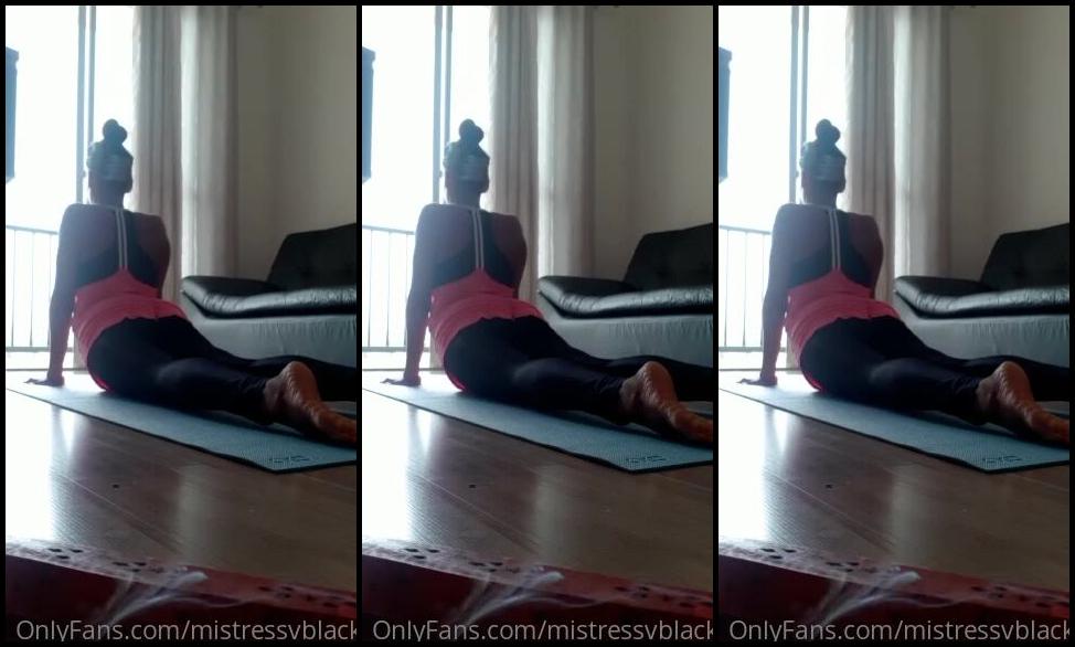 Mistress V Black Nicknamed Mistressvblack Onlyfans In The Morning Stretching I Could Do This Without Clothes 3