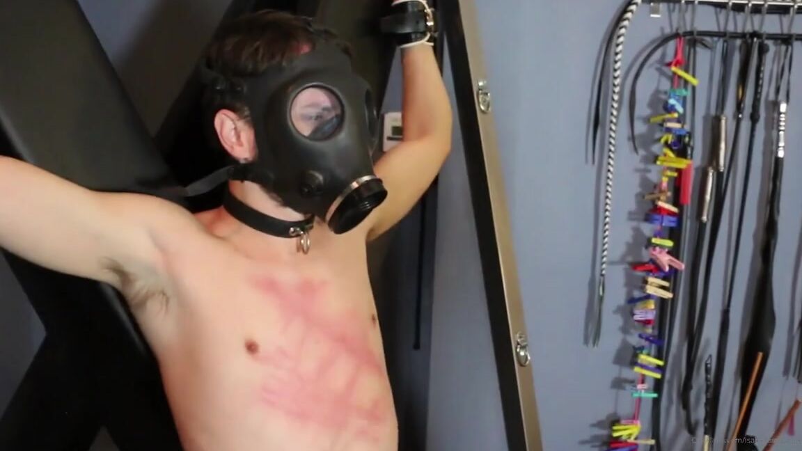 Isabella Sinclaire Nicknamed Isabellasinclaire Onlyfans Pet Sitting With Slave Fluffy Part 1 5 2016 4