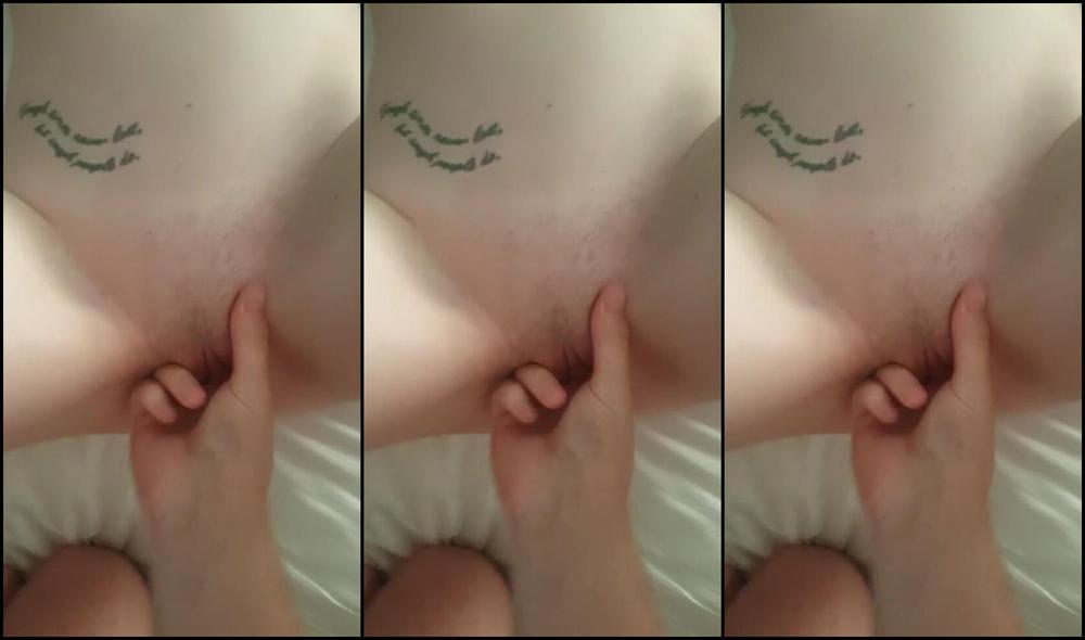 TEEN BABE ENDURES MASSIVE ORGASM¡_melonandllama PornHub