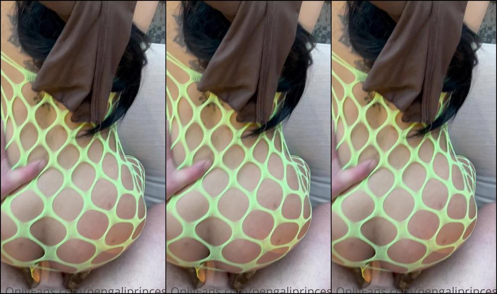 Pengaliprincess Anyone Order A Hijabi Ho Ker Desidestroyer