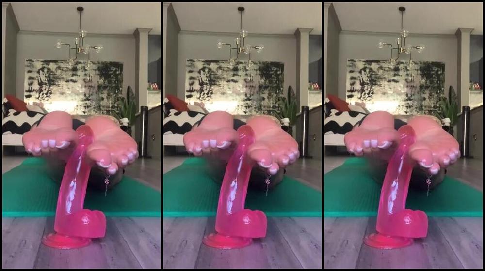 Omgitsbratch Onlyfans Video 9350