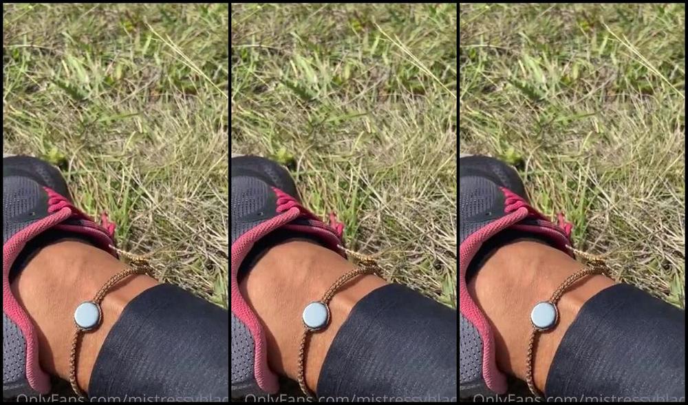 Mistress V Black Nicknamed Mistressvblack Onlyfans Mete O Nariz