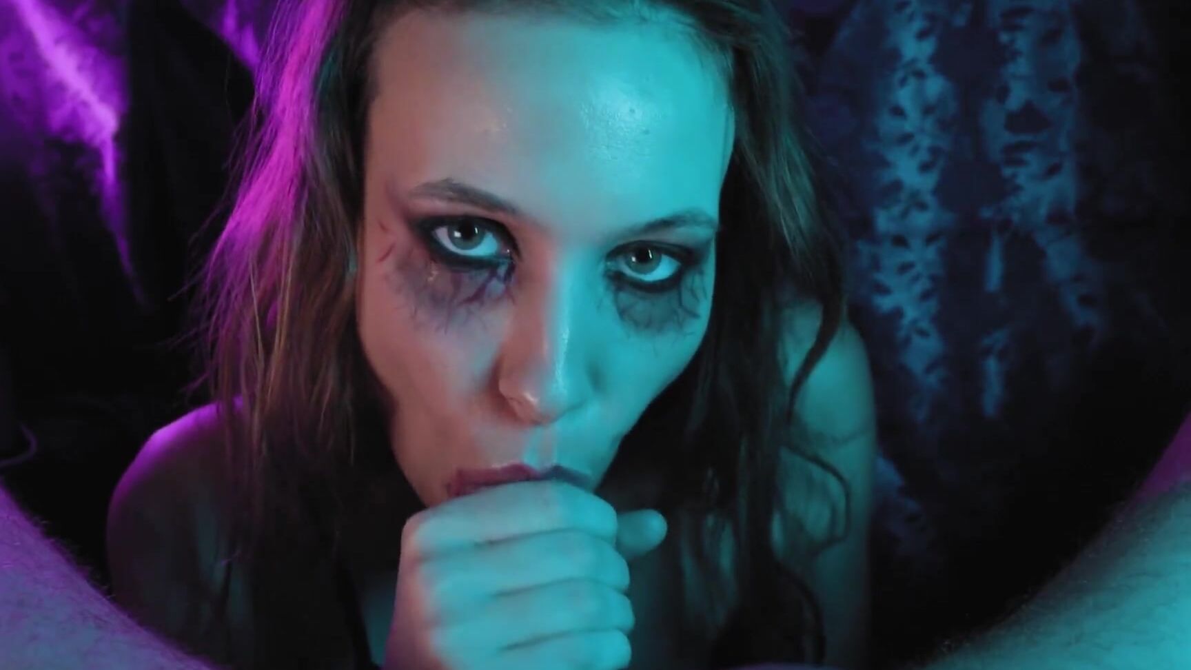 Petra Prava This vampire sucks Pornhub