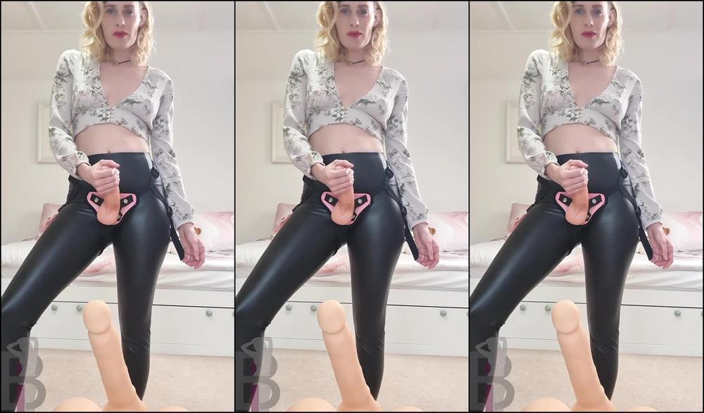 Belle Lou Copy What I Do Hang On That S Not Going To Work Let Me Do It For You