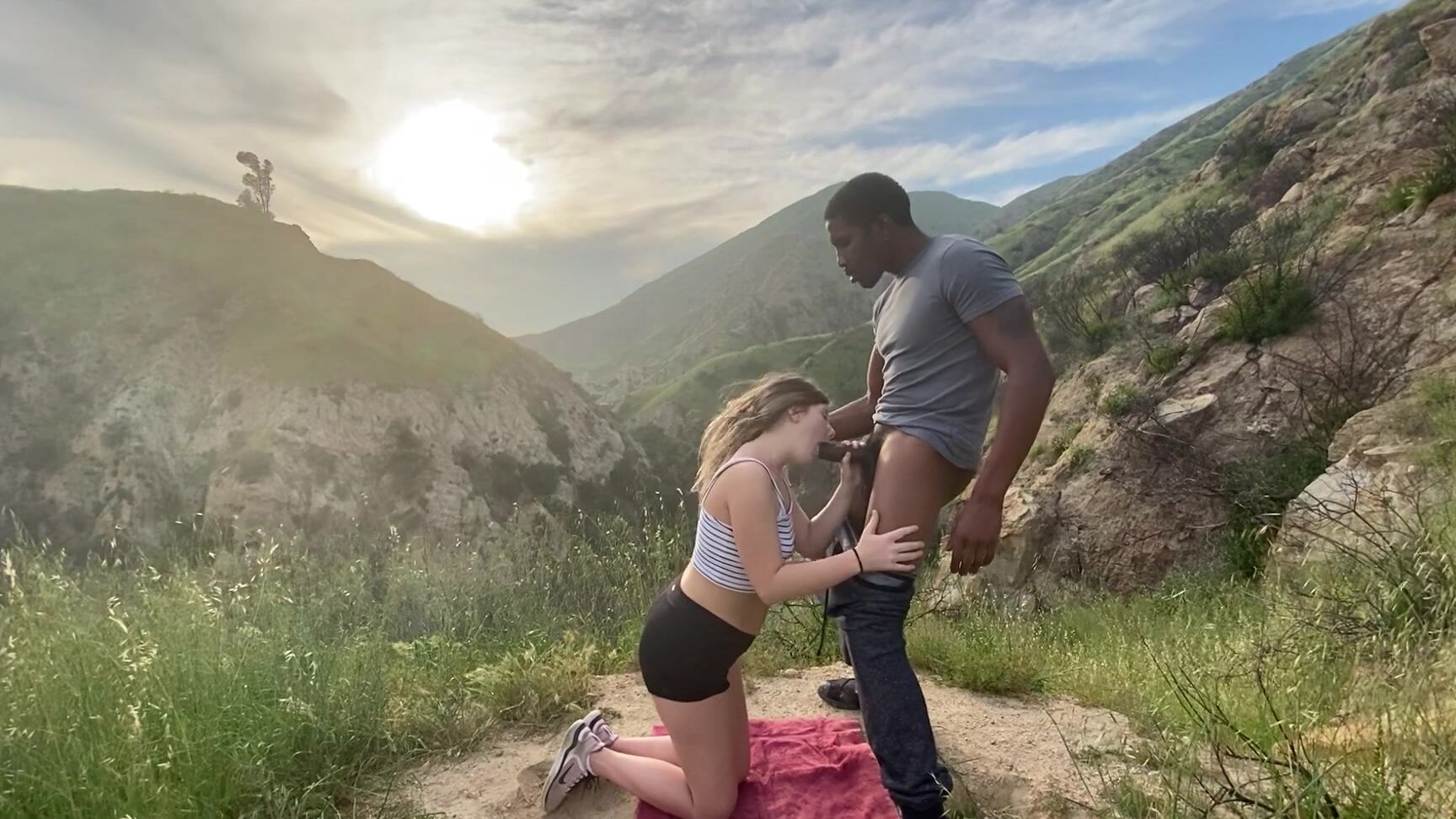 Isiahmaxwell Fantasy Clip In The Mountains W Vienna Manyvids