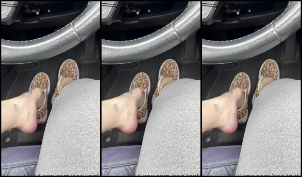 Servingbarefeet Aka Servingfet Onlyfans Some Jam Fvk