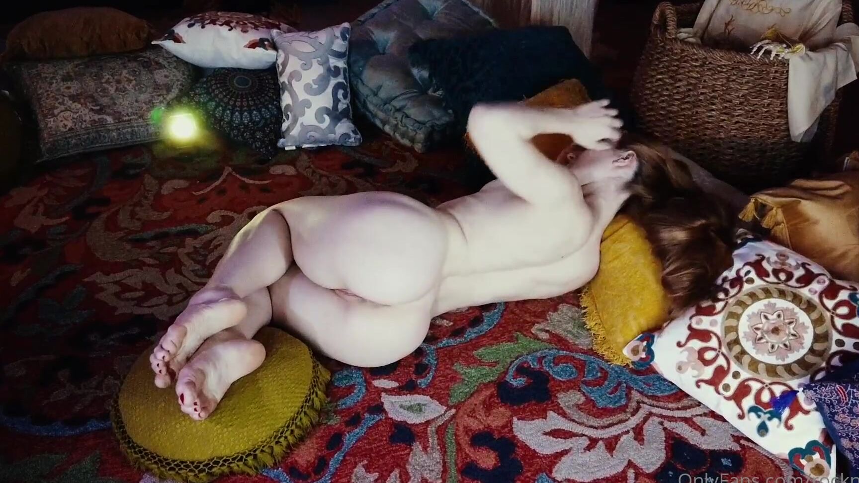 Rocknrose When I Still Had The Floor Set Up For My Last Show Of October I Was Feeling A Little Sexy