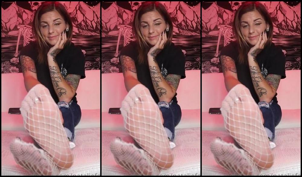 Natalie Fox Nicknamed Nataliefox Onlyfans Fishnet Socks Joi