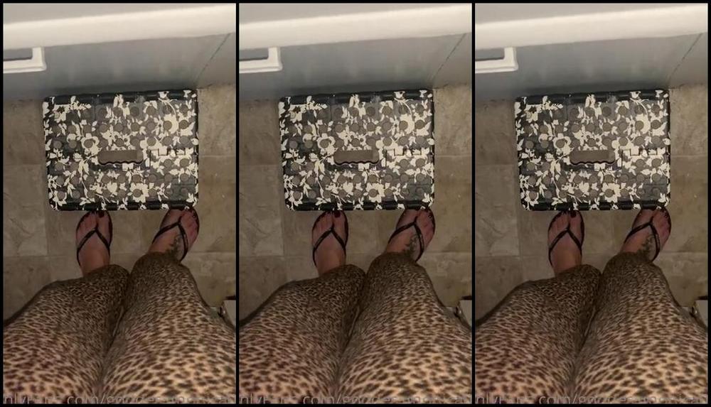 Goddessmonica00W Onlyfans Morning Routine Cont In My Black Flip Flopsp