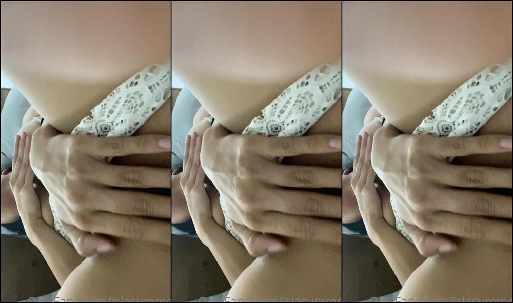 Islasummer These Lights Are Amazing I Stuck Vanity Lights To My Bed Frame Now I Don T Have To S