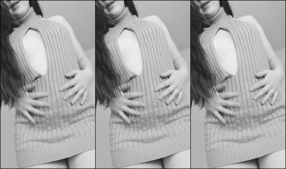 Mira Xo Stripping Virgin Killer