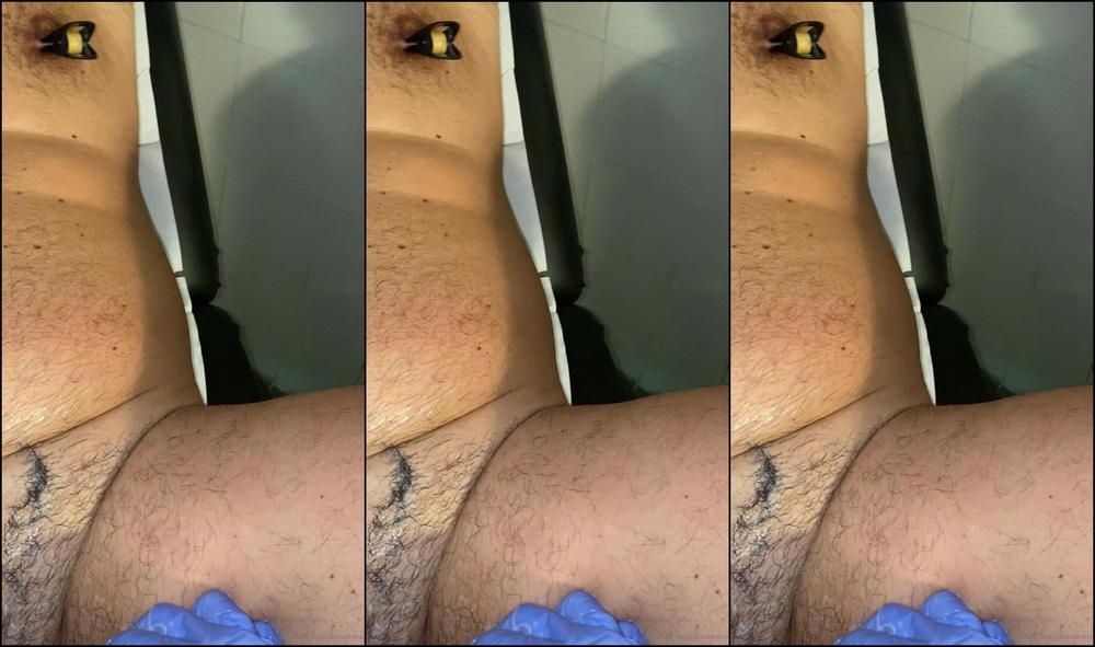 Mistress Gaia Pronta Per Essere Depilata