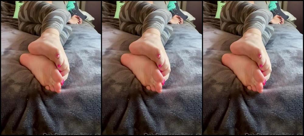 Sam Soles Nicknamed Sams Soles Onlyfans Your Point Of View At My Feet While I Watch